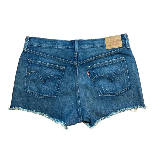 Levi's 501 Shorts Size 32 Button Fly High Rise Cut Off Denim - Picture 2 of 5